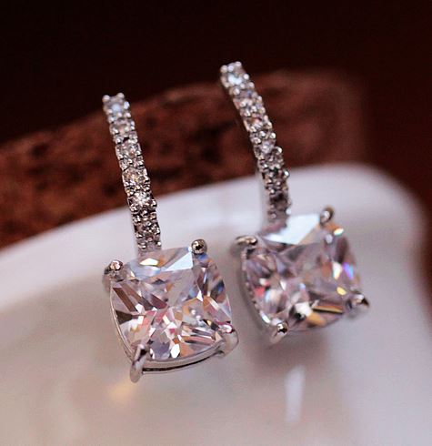 Princess Banquet Imitation Diamond Earrings