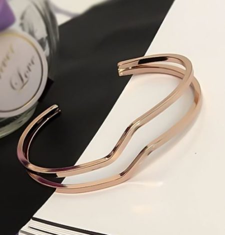Curved Double Band Cuff