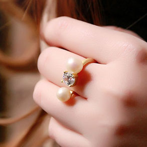 Diamond and Pearl Finger Cuff Ring (Adjustable Band)