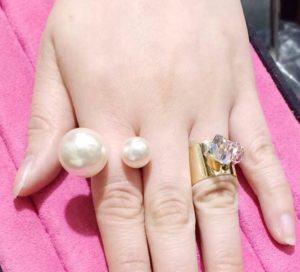 Double Pearl Wrapping Finger Cuff Ring