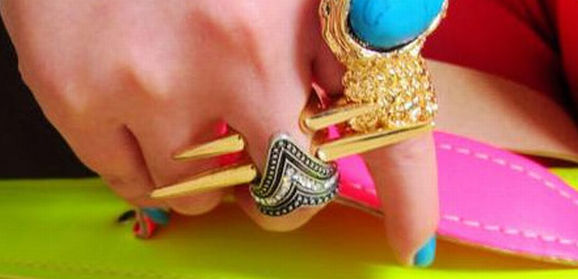 Jewelry Fashion Report: Dress up your fingers for the Fall