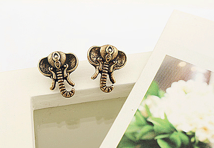 Elephant Vintage Style Earrings (Antique Gold)