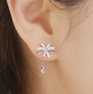 Glamorous Bow Wrapping Ear Cuffs