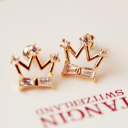 Golden Crown with Rhinestone Earrings