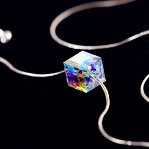 Color Reflection Magic Crystal Fashion Necklace