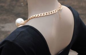 Pearl Beauty and Golden Chain Statement Necklace