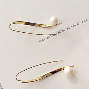 Pearl on Curved Line Golden Earrings