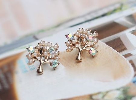 Pearled Wishing Tree Rhinestone Earrings