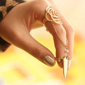 Blossom Flower Nail and Finger Chain Fashion Ring
