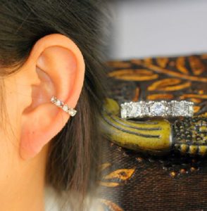 Round Stone Ring Ear Cuff (Single, No Piercing)