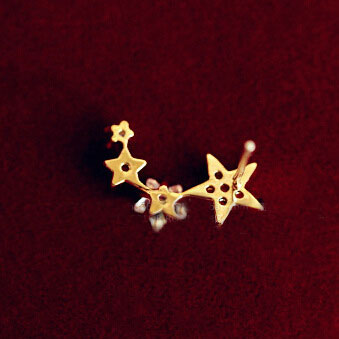 String of Stars Curved Rhinestone Earrings (1 Piercing/Ear )